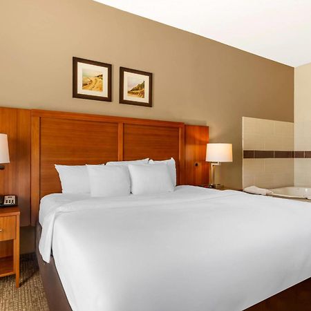 Comfort Inn & Suites Porter Near Indiana Dunes מראה חיצוני תמונה