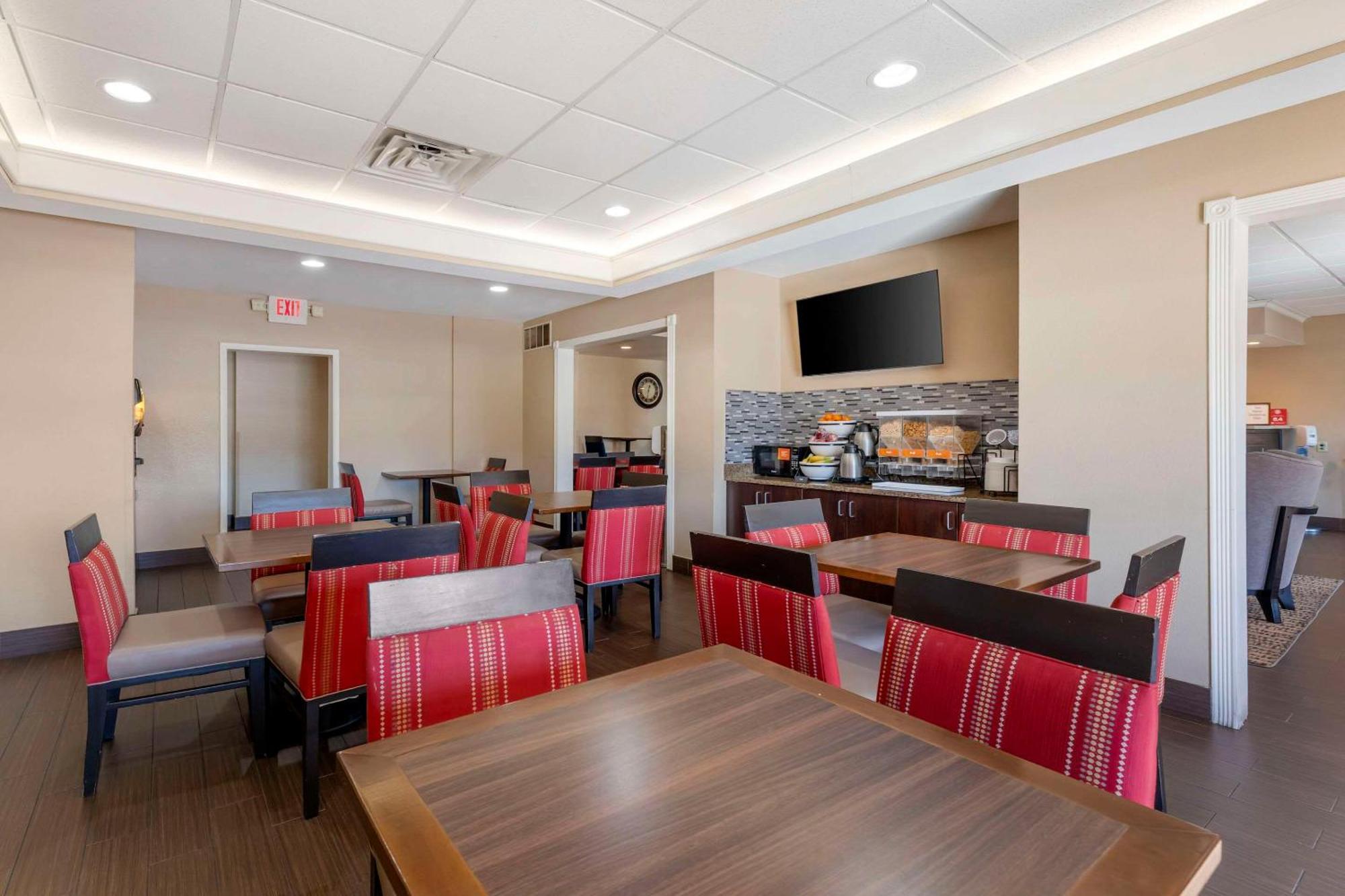 Comfort Inn & Suites Porter Near Indiana Dunes מראה חיצוני תמונה