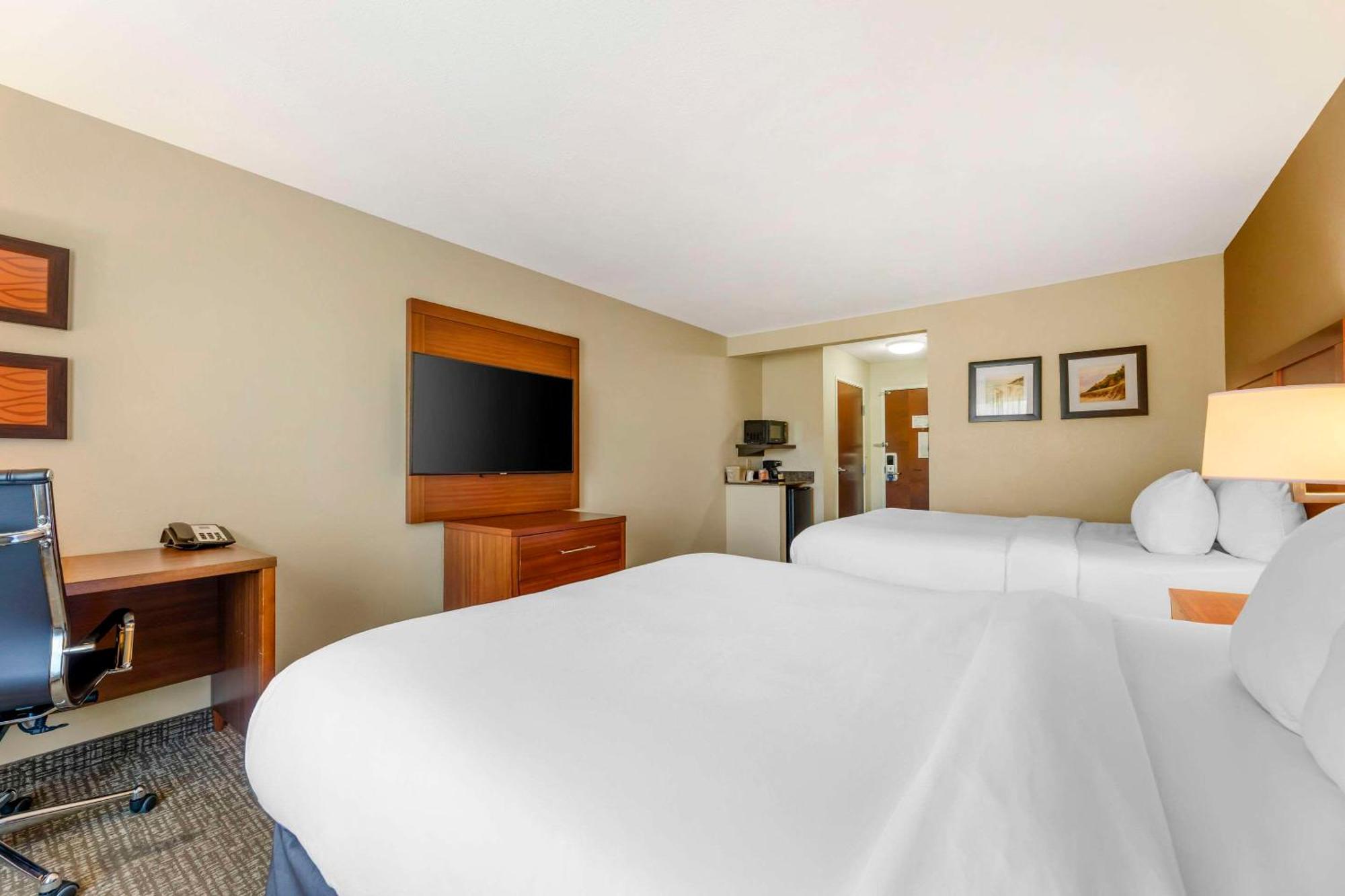 Comfort Inn & Suites Porter Near Indiana Dunes מראה חיצוני תמונה