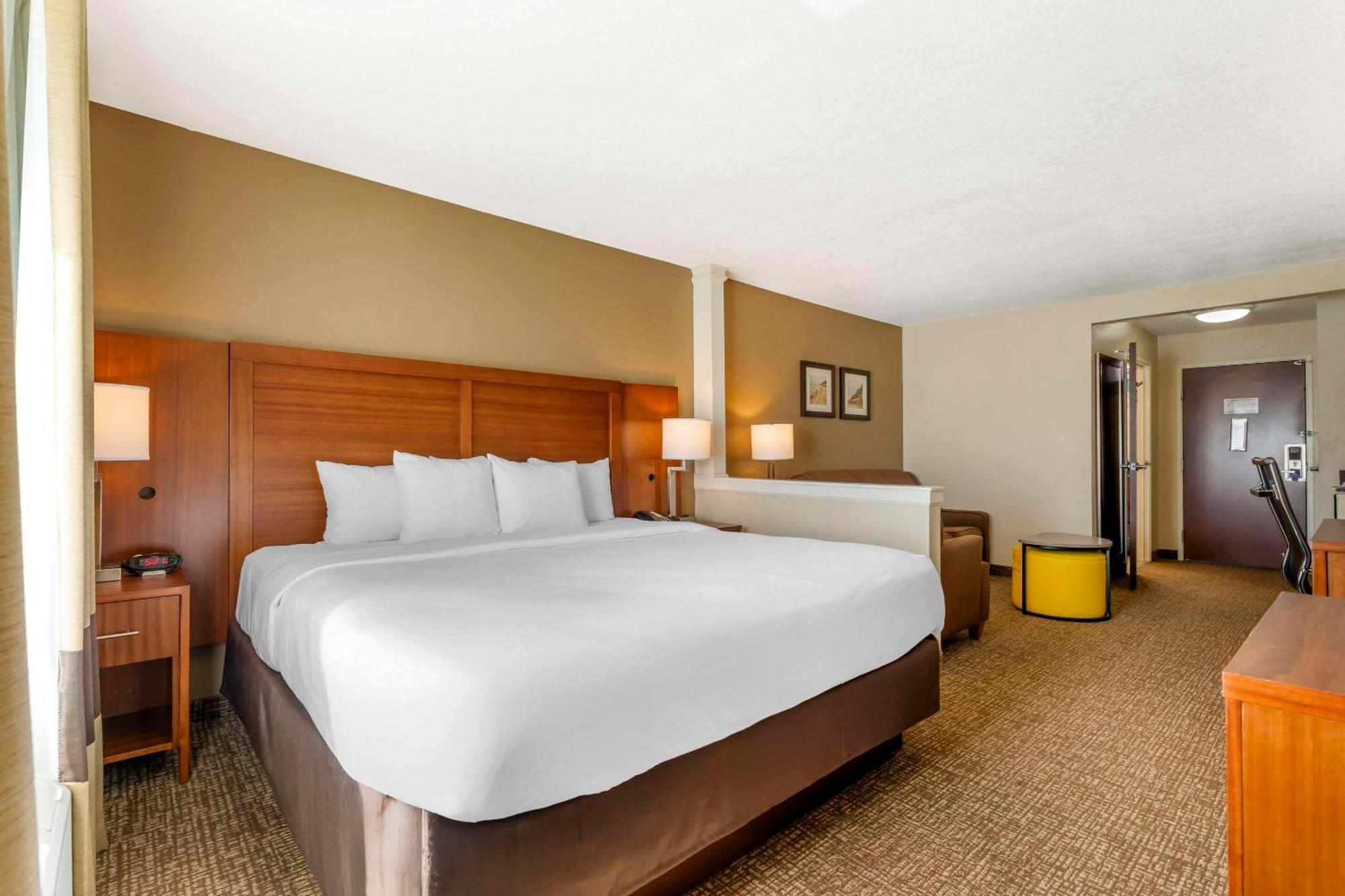 Comfort Inn & Suites Porter Near Indiana Dunes מראה חיצוני תמונה